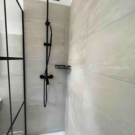 Appt 62m2 Cosy Et Calme A 5 Min Du Parc Montjuzet