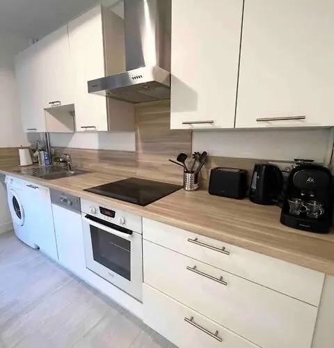 Appt 62m2 Cosy Et Calme A 5 Min Du Parc Montjuzet